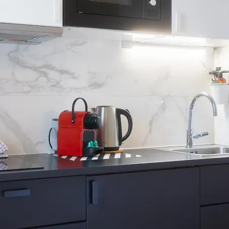 Pour 2 Personnes Vers La Gare St-jean Apartmán